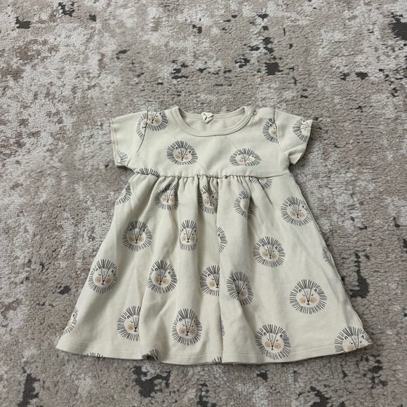 Quincy Mae Other - Quincy Mae Baby Girls Lion Print Dress Size 18-24 Months